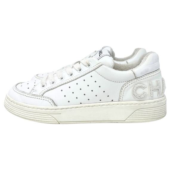 Chanel Shoes Rubber Low Top 22P White Leather CC LOGO Sneakers Trainers EU 37.5 - Picture 3 of 11
